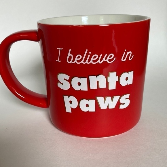 Parker Lane Christmas paws mug - Picture 4 of 7